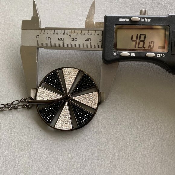 Butler FAC 29" Crystal Black & Clear Wheel Necklace - Picture 6 of 10